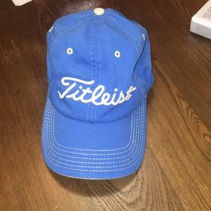 Blue Titleist hat / cap